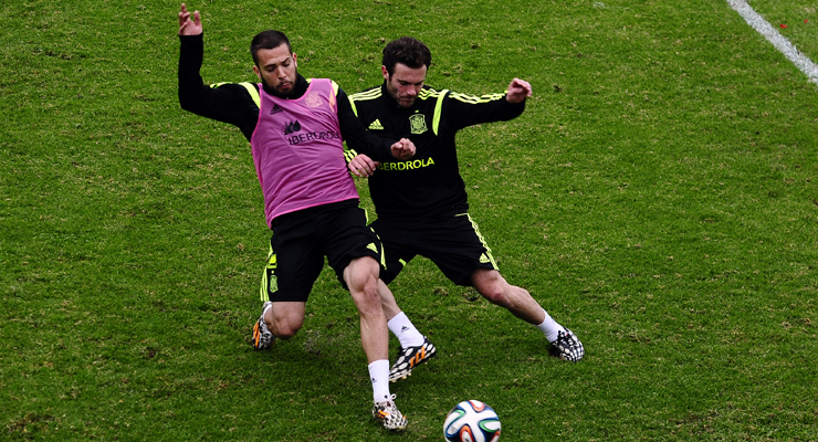 2014 FIFA World Cup: Spain vs Netherlands - Preview